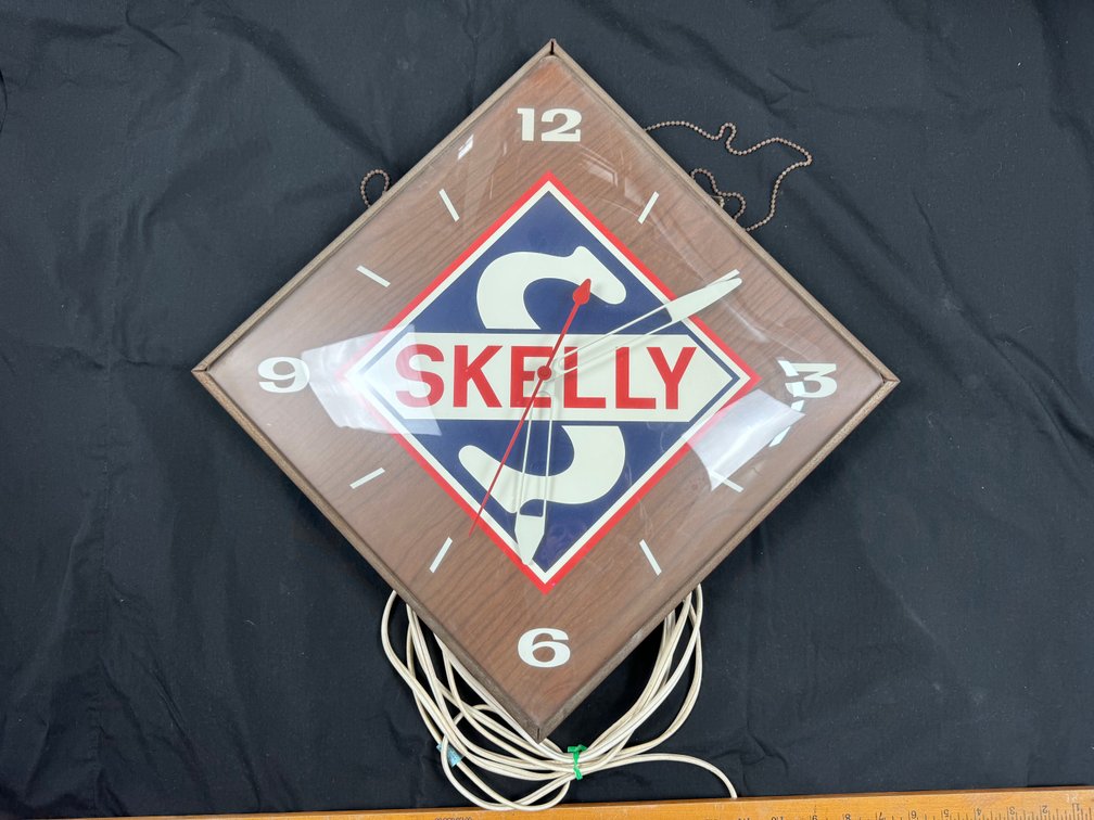 The Harms Collection Auction #3 - Signs & Unique Antiques photo 4