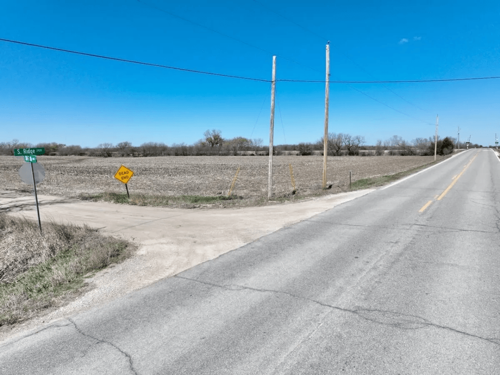 134.4 Acres West of Newton, Harvey County, Kansas photo 8