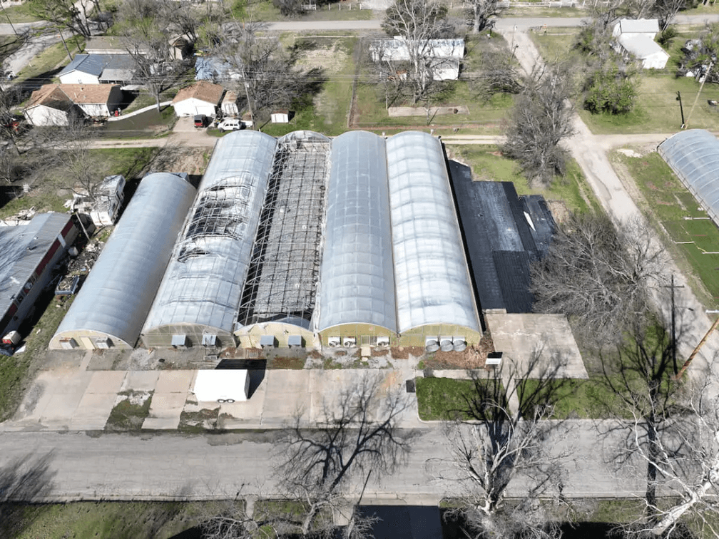 36,000+ Sq Ft Greenhouse, Warehouse, Office Space in Eureka Kansas photo 2