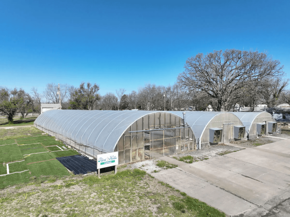 36,000+ Sq Ft Greenhouse, Warehouse, Office Space in Eureka Kansas photo 4