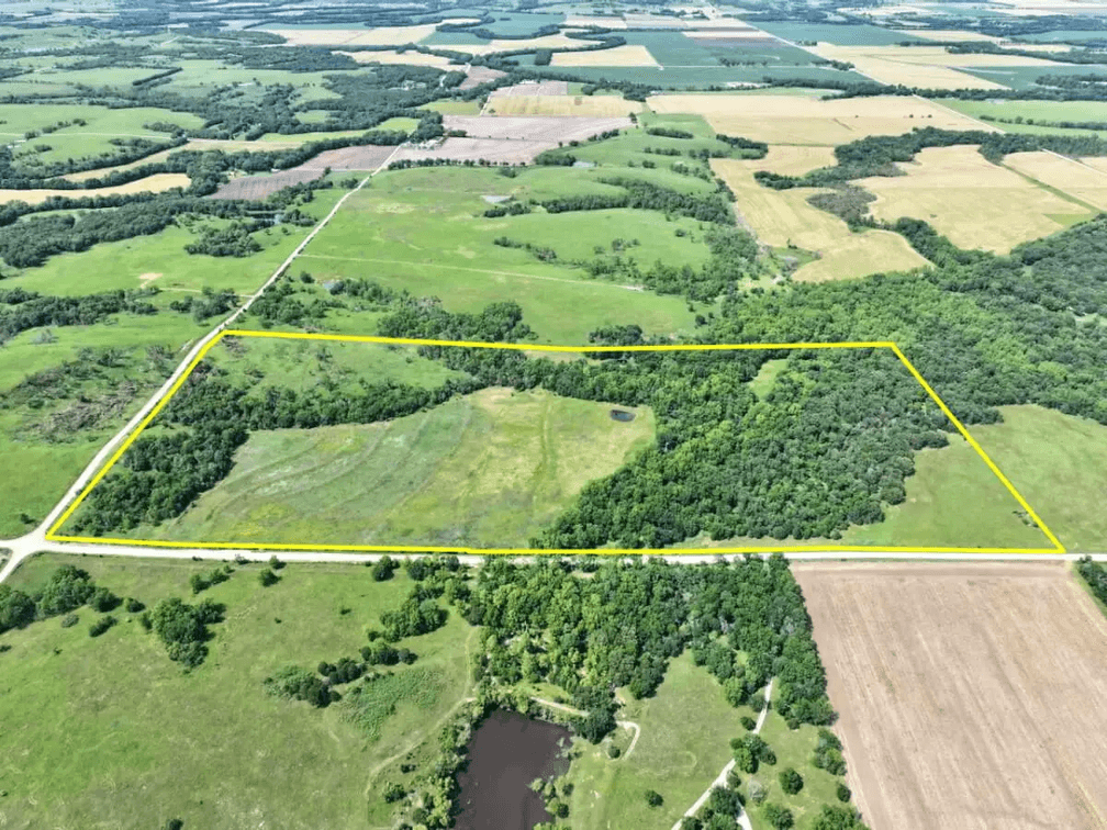 80+- Acres Wilson County, Kansas Southwest of Fredonia photo 1