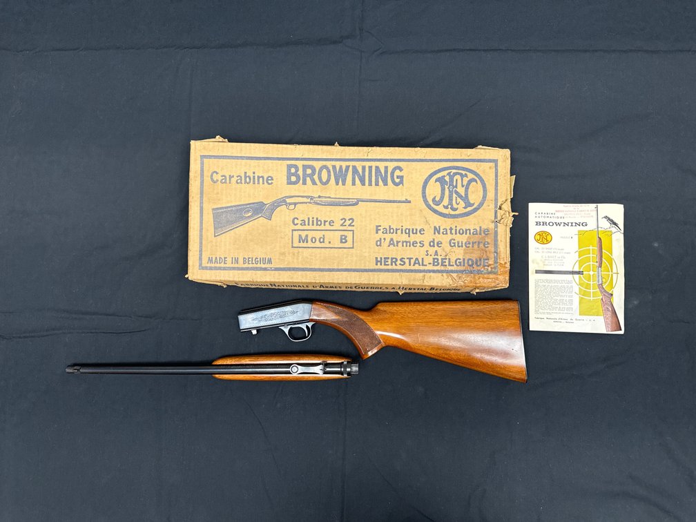 Gun and Car Auction - Rifles, Shotguns, Pistols, 2008 Dodge Avenger photo 3