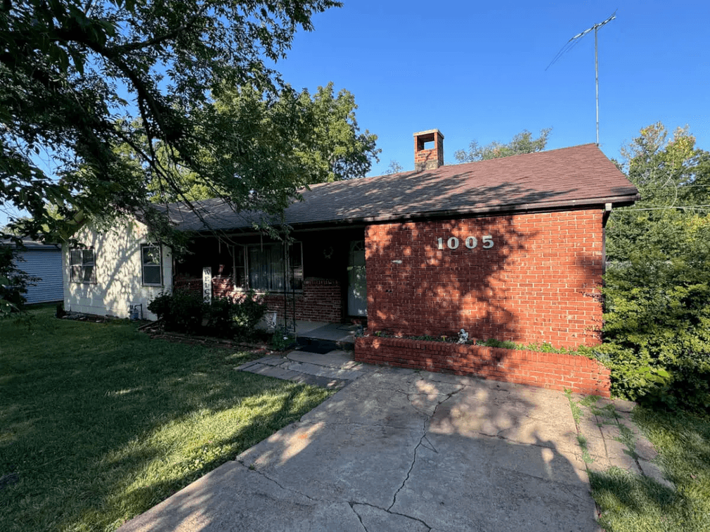 Investment Real Estate Auction – 1005 S Shelden St, El Dorado, KS 67042 photo 1