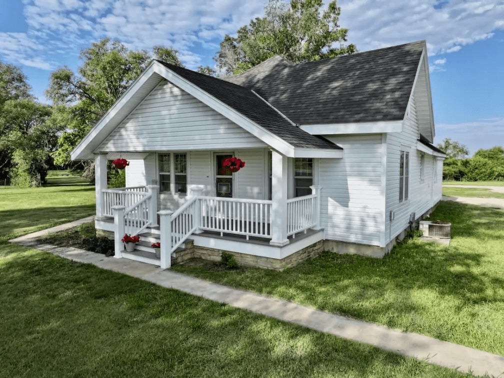 Farm House & Buildings on 20 Acres, Whitewater, Kansas photo 3