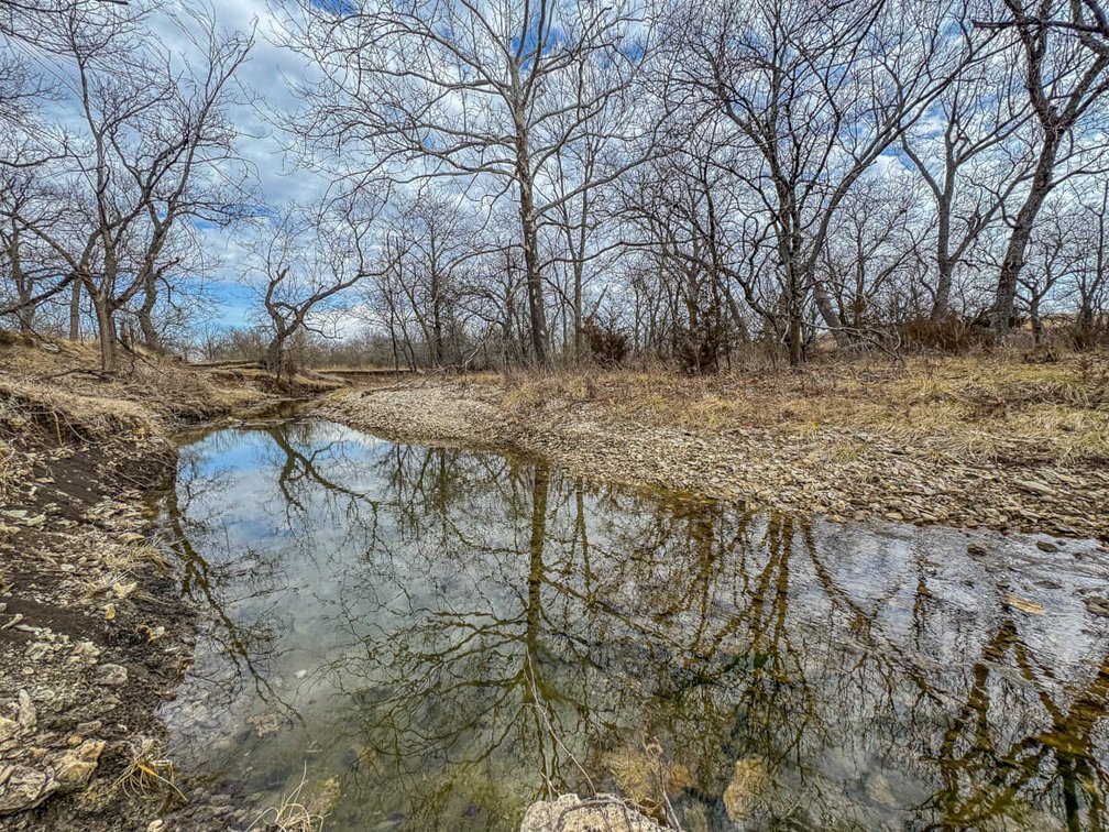 160+- Acres Chase County, Kansas Land – Flint Hills Pasture, Creek & Limestone Cabin photo 9
