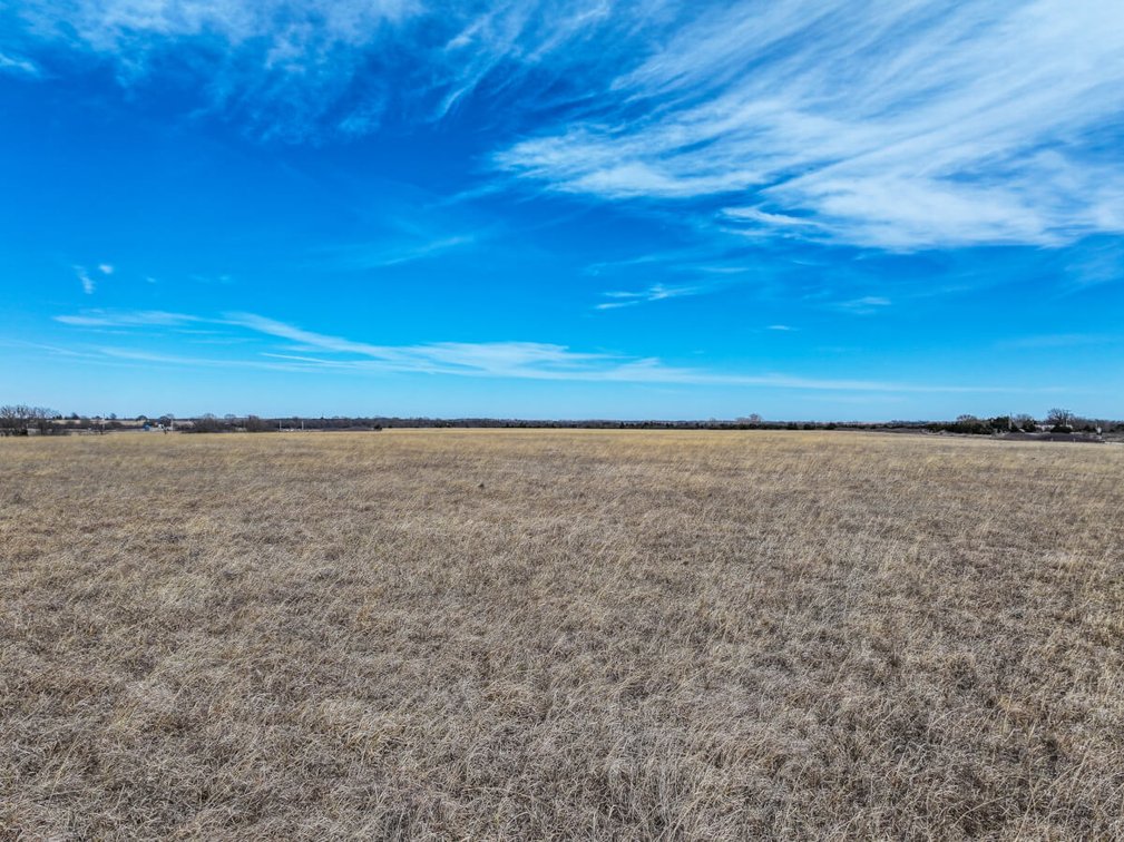 54.5 Acres Bordering El Dorado Lake, Butler County, KS – Native Pasture & Water Well photo 4