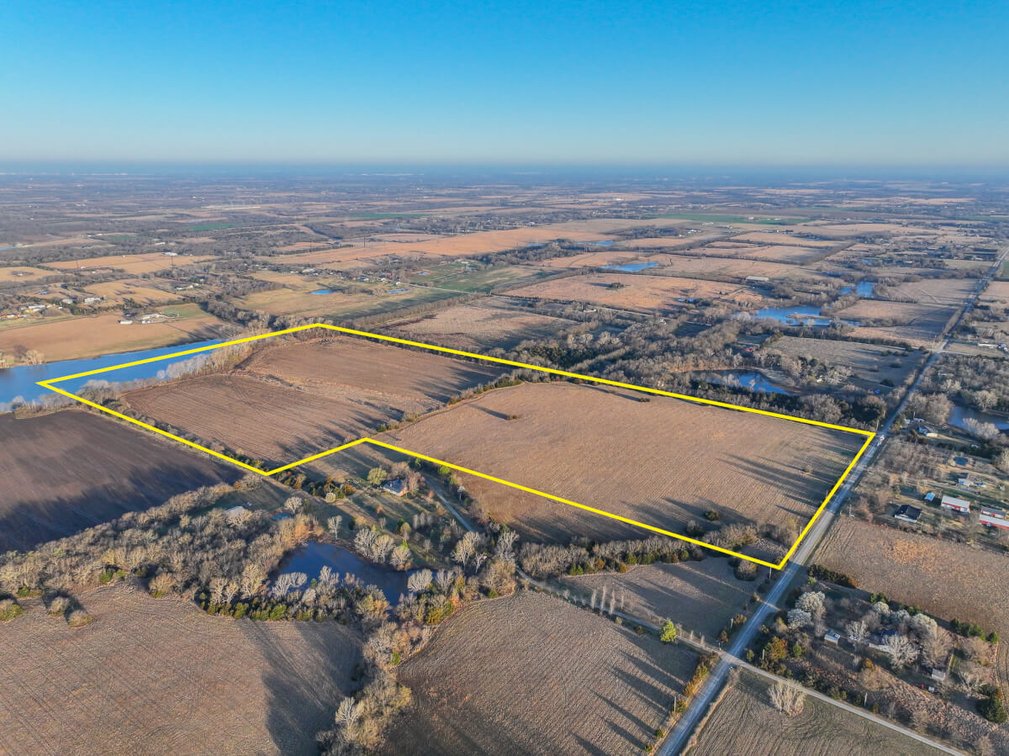 76+- Acres Rose Hill, KS – Watershed Lake, Trees, Pasture & Tillable Farm Ground photo 1