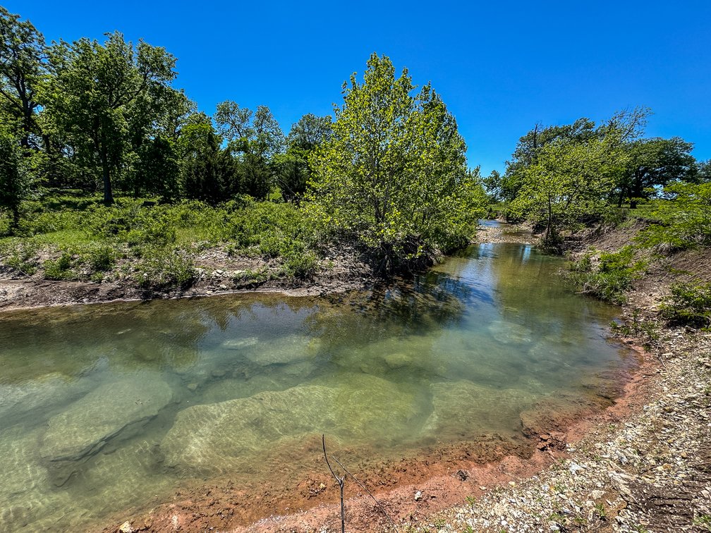 Chase County, Kansas Flint Hills Ranch – 828 Acres Pasture, Ponds, Springs & Creeks photo 9
