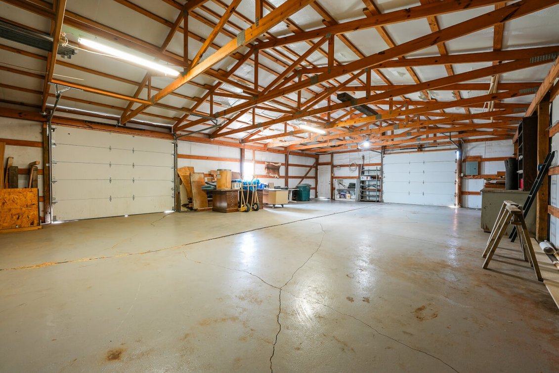 18156 SW Tawakoni Rd, Rose Hill KS 67133 – 9.4 Acres, 3 Bed 2 Bath, Garage, Shop & Pond photo 8