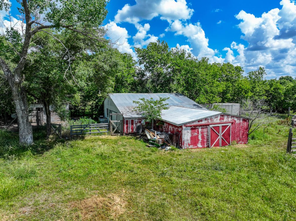 18156 SW Tawakoni Rd, Rose Hill KS 67133 – 9.4 Acres, 3 Bed 2 Bath, Garage, Shop & Pond photo 9