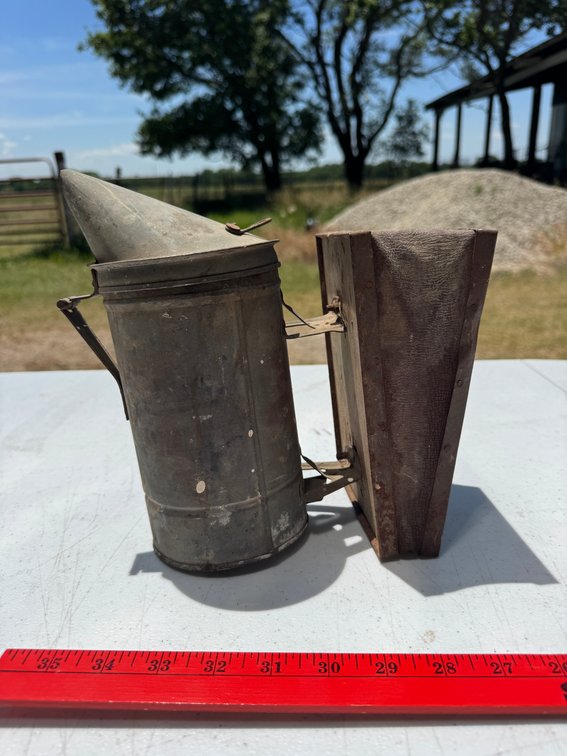 Estate of Craig Kobel #4: Traps, Antiques & Collectibles photo 4