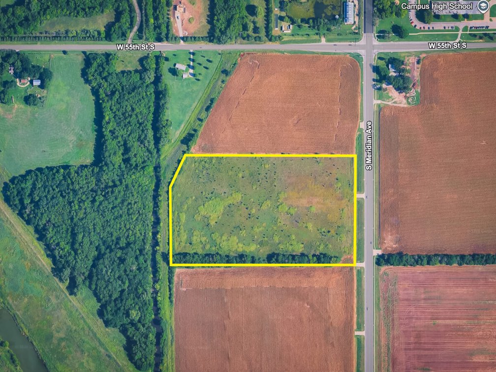 18+- Acres of Investment Land in Southwest Wichita, Kansas photo 1