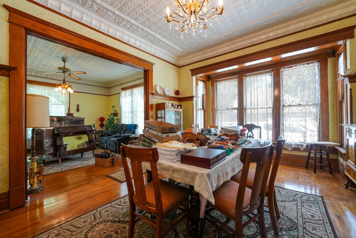 438 E Main St, Mount Hope, KS 67108: 4 Bed 2.5 Bath Classic Home and Shop photo 8