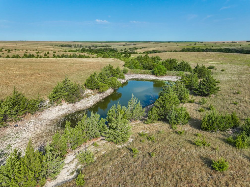 160 Acres Lincoln County, Kansas – Pasture, Tillable, Ponds & Water Well photo 9