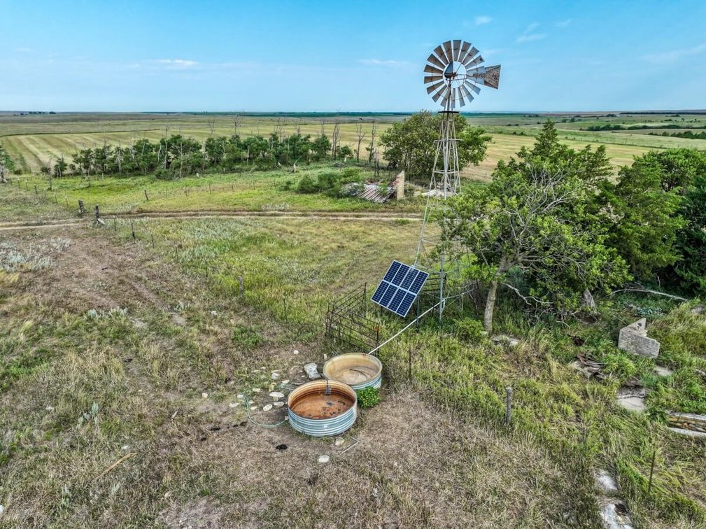 160 Acres Lincoln County, Kansas – Pasture, Tillable, Ponds & Water Well photo 10