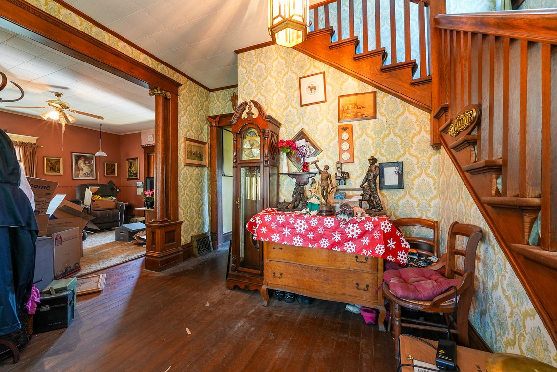 203 N 3rd St, Towanda KS 67144: 5 Bed 2 Bath Classic Home on Large Corner Lot photo 7