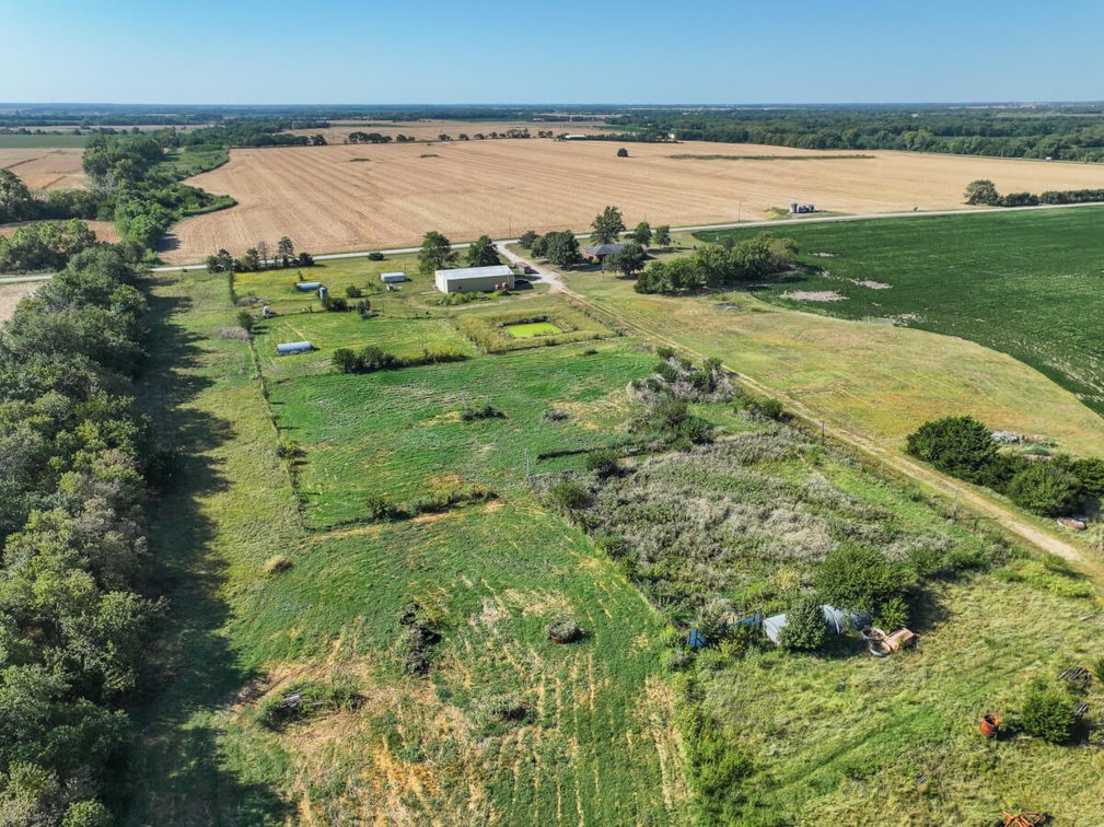 15592 NW 60th, Whitewater, Kansas – Brick home on 9.6+/- acres photo 10
