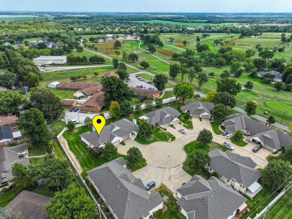 BentGrass Condo: 1770 Country Club Rd #9, El Dorado, KS 67042 photo 8
