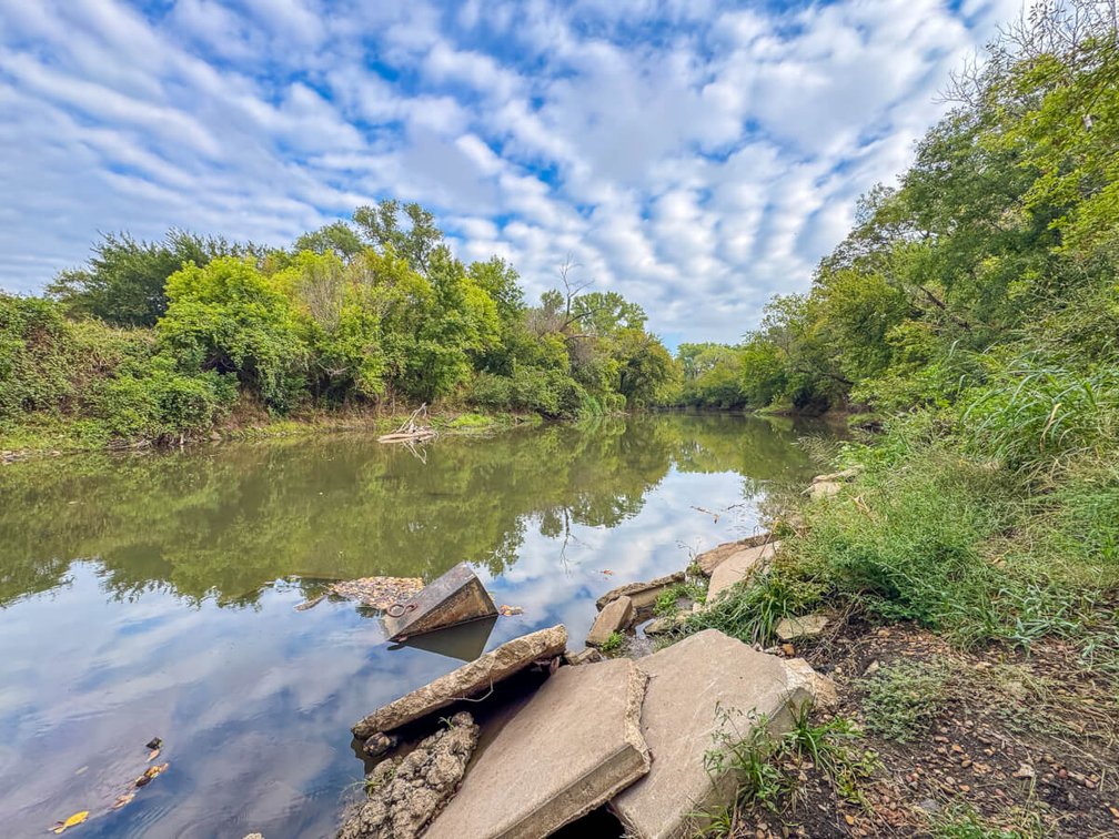 10+- Acres w/ Walnut River Frontage & Amazing Mature Trees – Augusta, Kansas photo 5