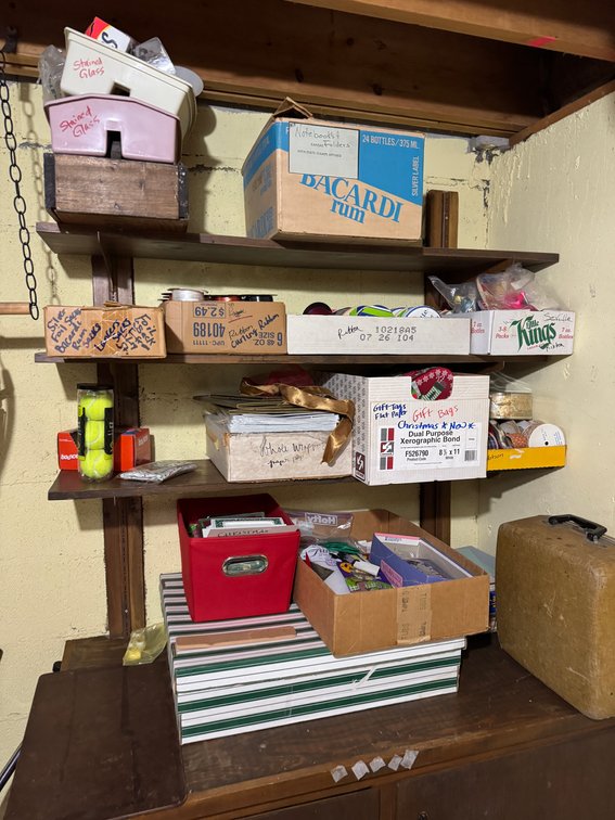 Contents of utility room EXCLUDING washer and dryer photo 8