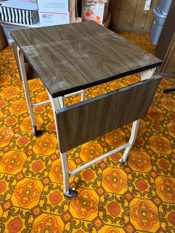 Drop leaf rolling cart