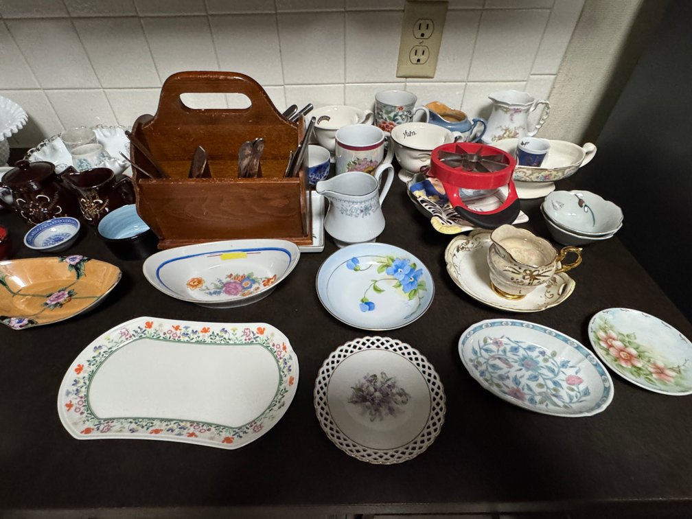 Contents of Counter, Glassware, dishes, wine glasses photo 3