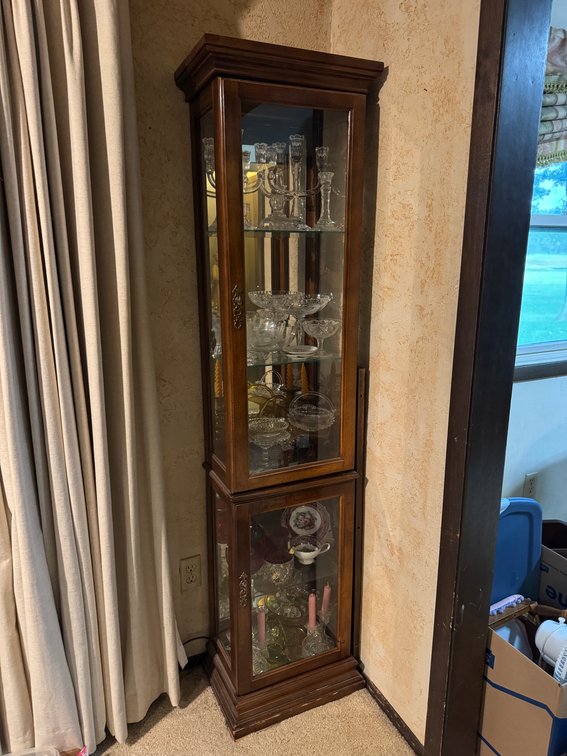 Curio Cabinet and contents, quality glassware