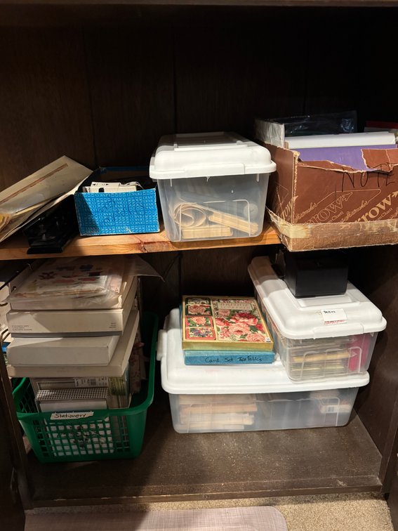 Contents of cabinet, glassware, photo 5