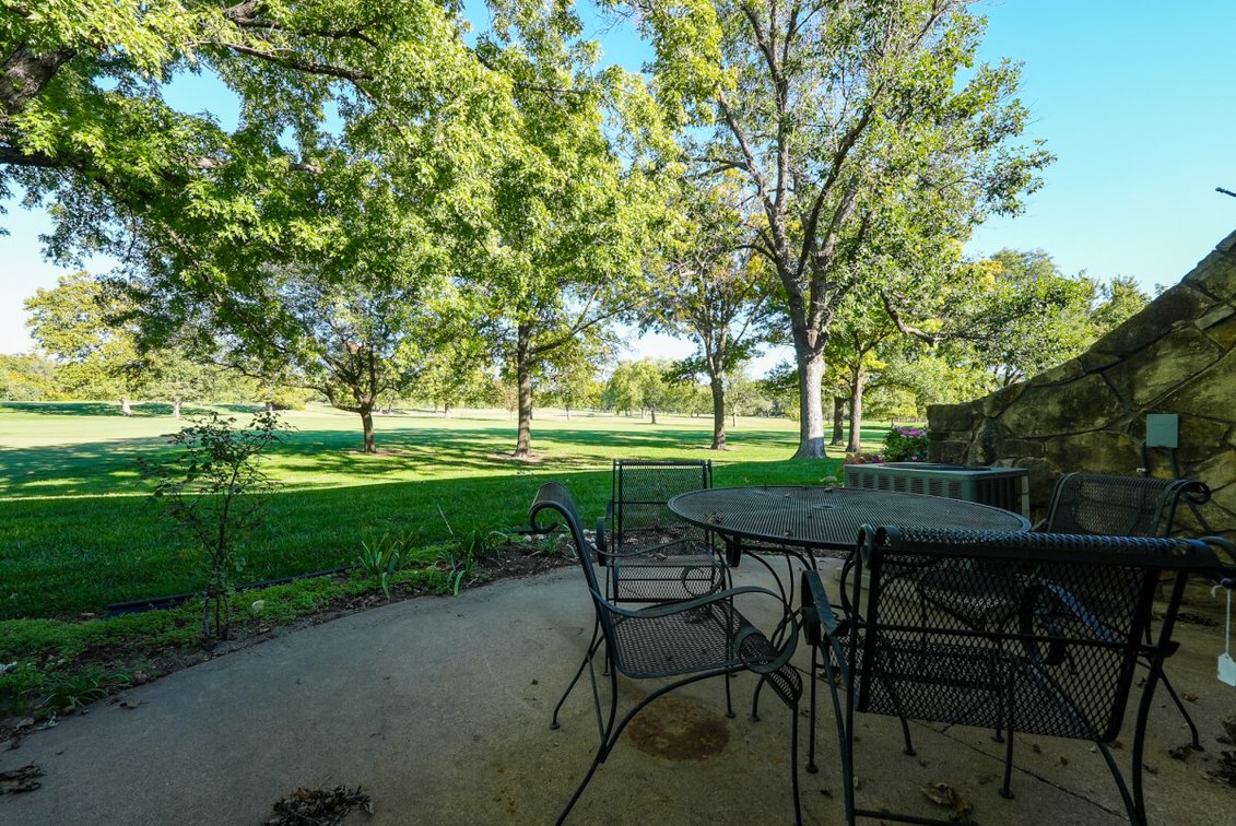 Rolling Hills Estates Condominium: 120 S Maize Rd. Unit 23, Wichita, KS 67209 photo 10