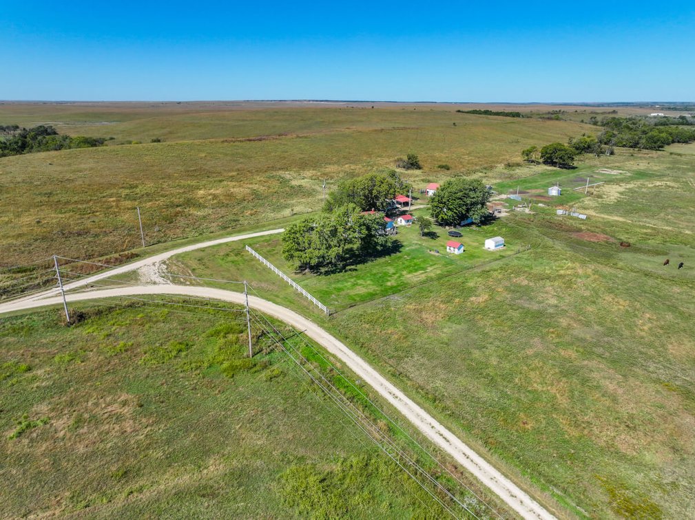 115.8 Acres Farm House, Barns & Pasture near Toronto in Greenwood County, Kansas photo 7
