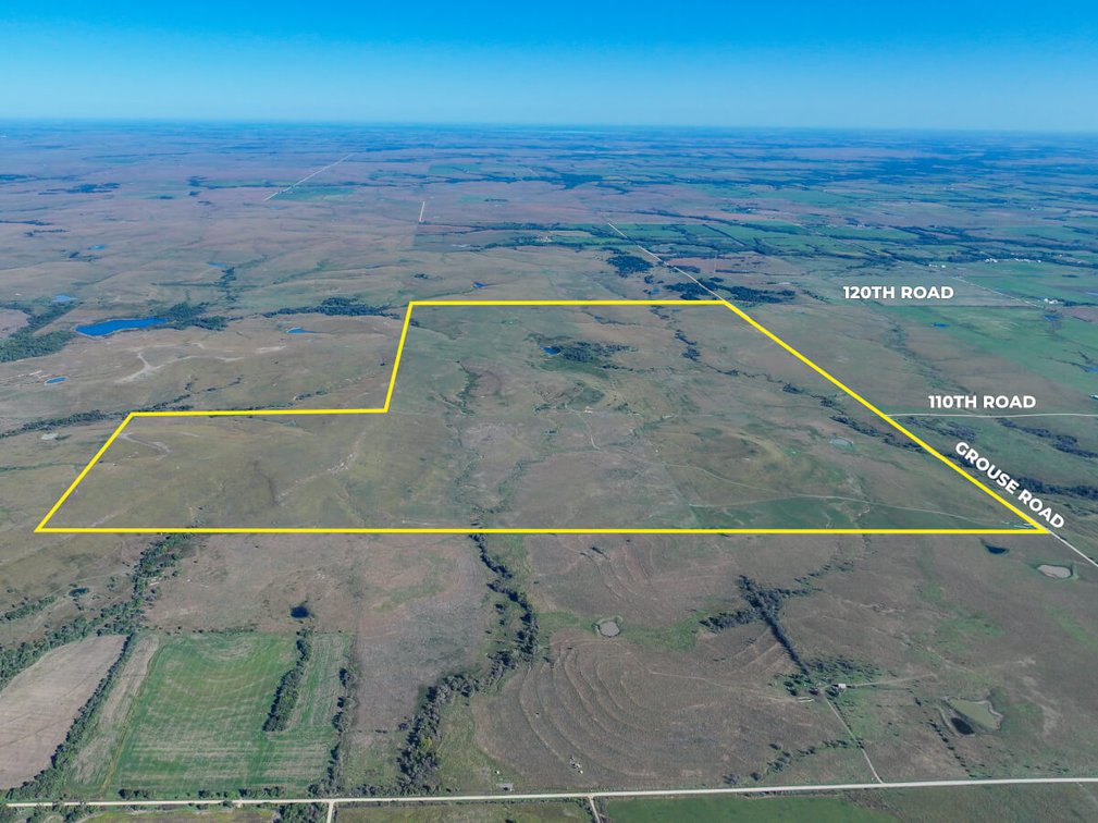 1,120+- Acres Kansas Native Bluestem Pasture Ranch – Woodson County, Kansas photo 2