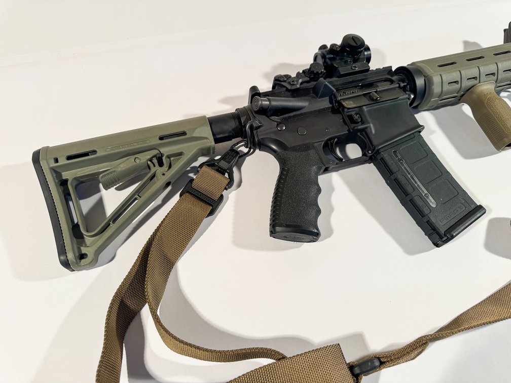 Anderson Manufacturing AM-15 Multical Rifle SN 15214308 with Firefield Dot Sight and Strap photo 9