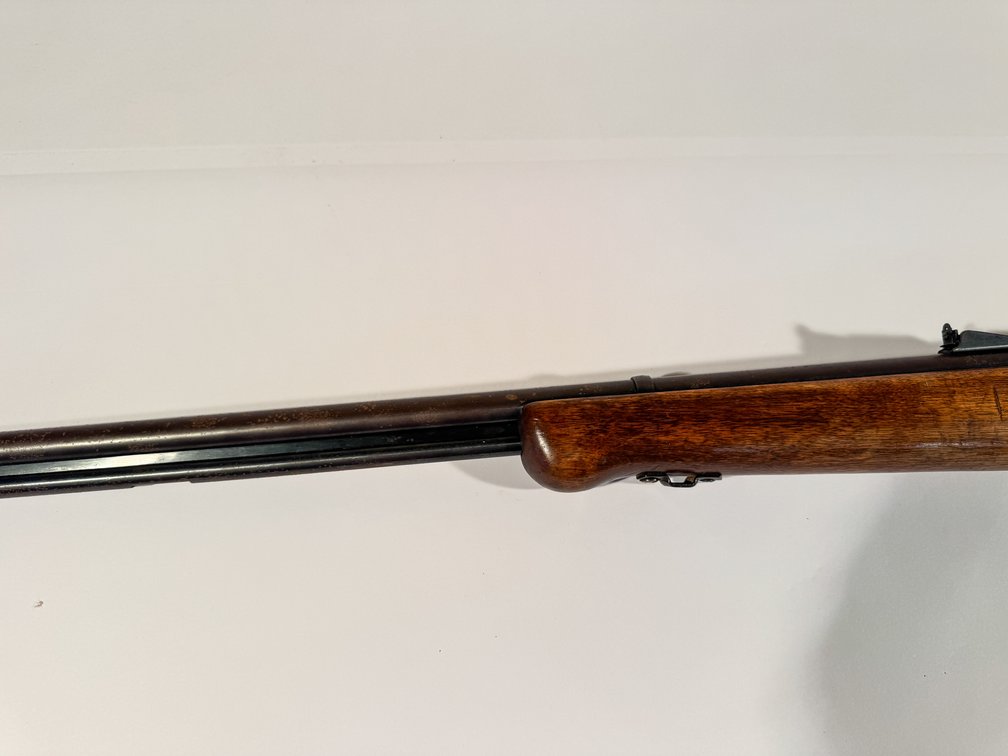 O.F. Mossberg and Sons Model 146b 22 S/LR Bolt Action Rifle photo 8