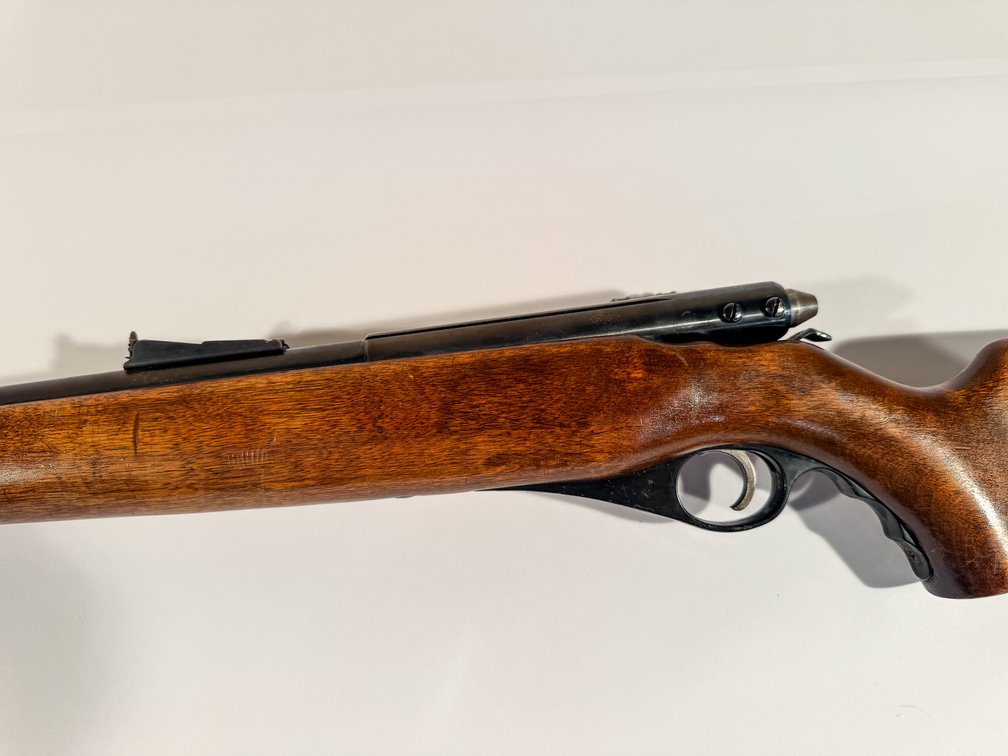 O.F. Mossberg and Sons Model 146b 22 S/LR Bolt Action Rifle photo 9