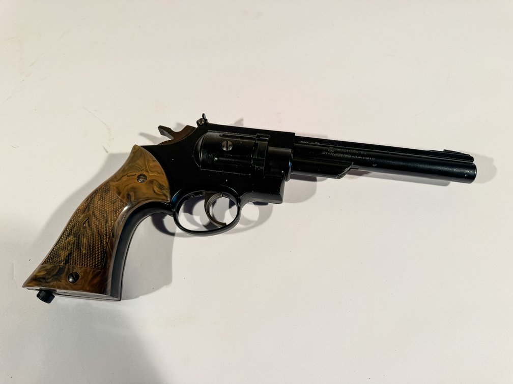 Crossman Model 38T .177 CO2 Air BB Revolver photo 6