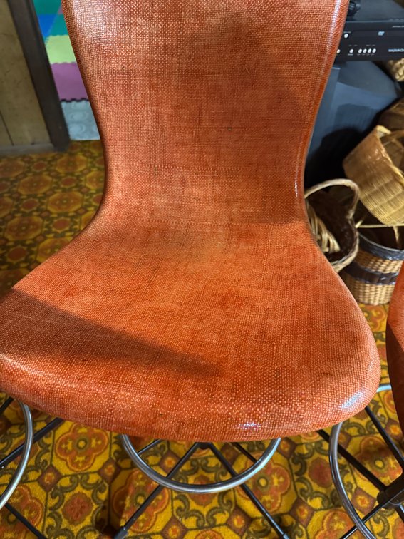 3 Bar Stools photo 3