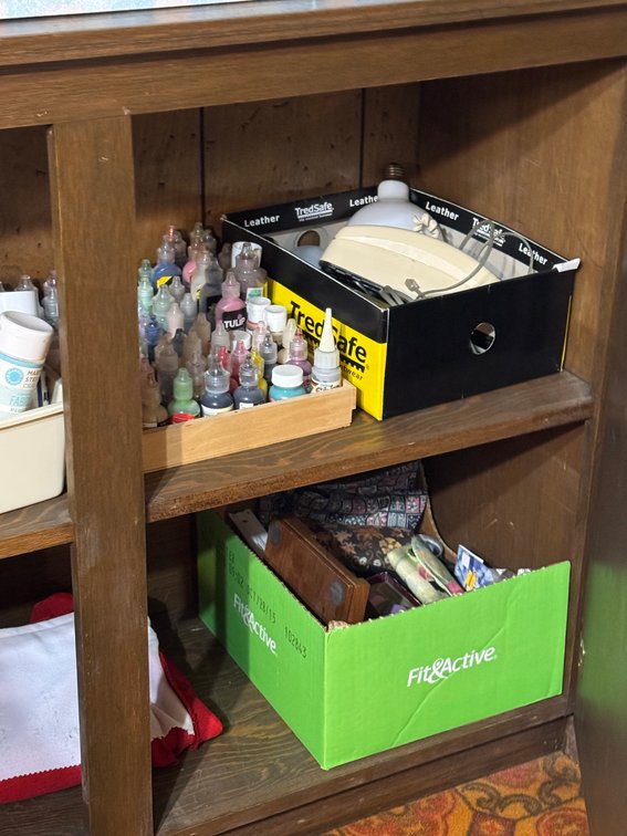 Contents of Corner, Books, Iron, Yarn, Arts and Crafts photo 5