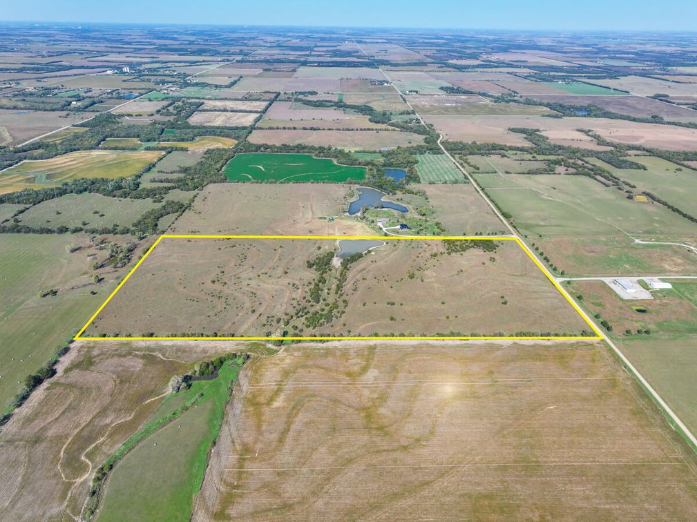 80+- Acres Sedgwick County, Kansas: Pasture, Pond, Rural Water Meter & Trees