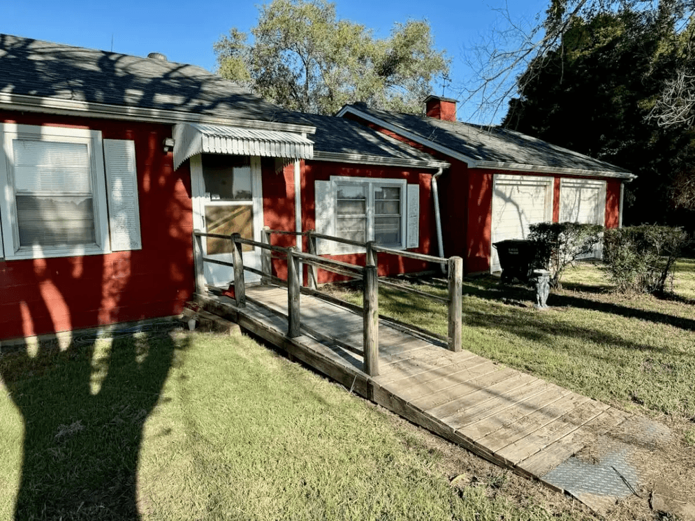 2612 HWY 54, Andover KS 67002 – House and Shop Building on 30.7 Acres photo 4