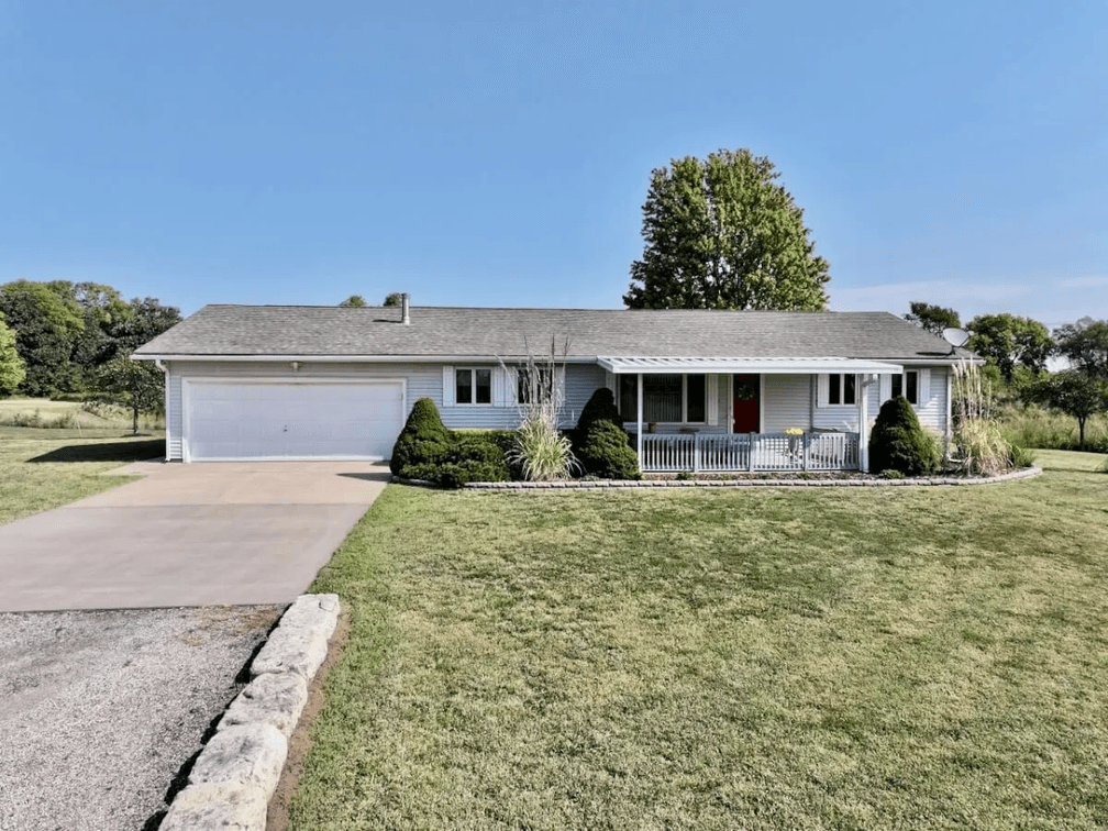 1509 SW HWY 77, El Dorado, KS – 3 Bed 2 1/2 Bath House on 4.6 Acres photo 1