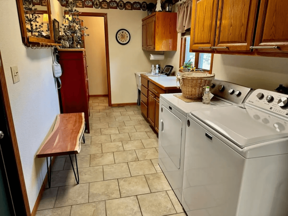 1509 SW HWY 77, El Dorado, KS – 3 Bed 2 1/2 Bath House on 4.6 Acres photo 8