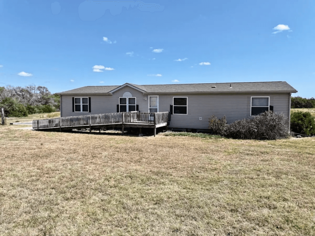12404 N. Webb Rd., Valley Center, KS 67147 – 4 Bedroom 2 Bath Home on 20 Acres photo 2