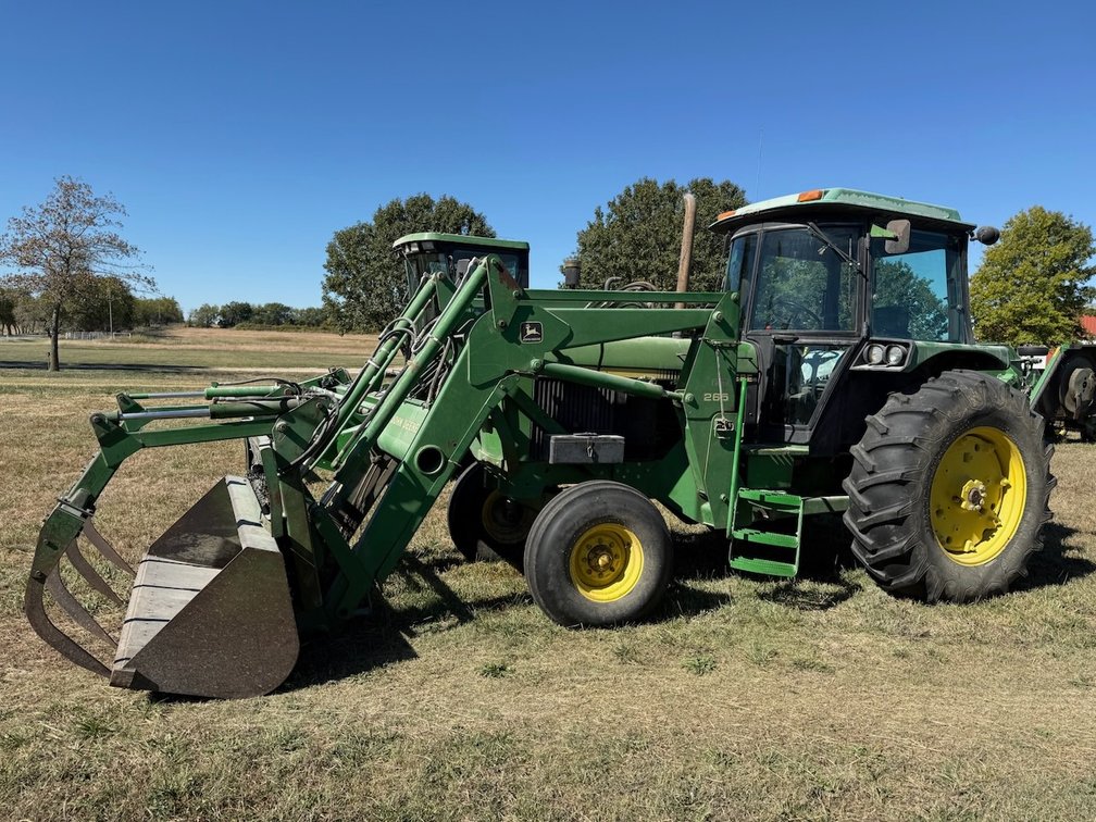 Ted and Karen Corbin Auction – Farm & Cattle Equipment photo 3