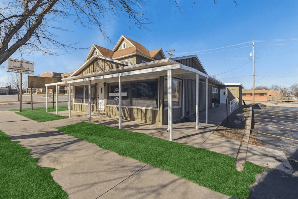 424 W Central Ave, El Dorado Kansas 67042 Commercial Investment Real Estate photo 2