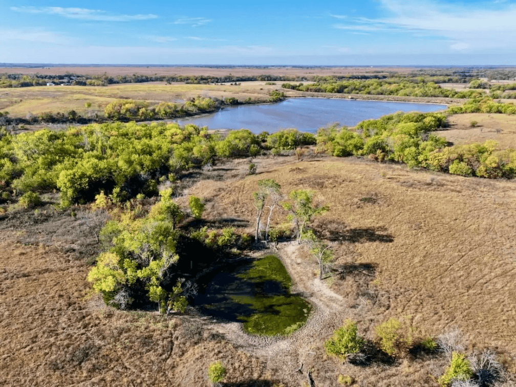 308 Acres in Butler County Kansas: Watershed Lake, Ponds, Pasture, Creek & Timber  photo 2