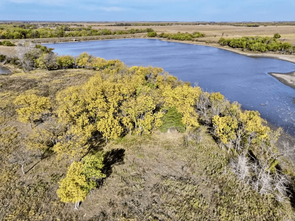 308 Acres in Butler County Kansas: Watershed Lake, Ponds, Pasture, Creek & Timber  photo 3