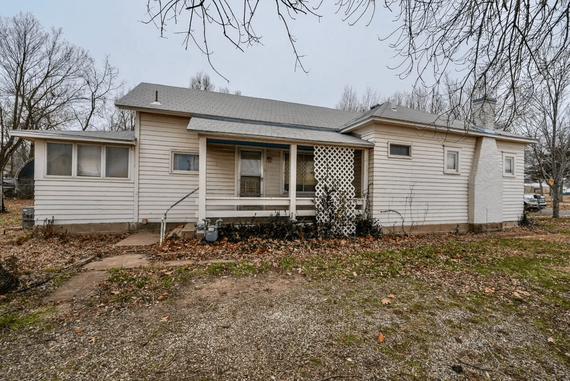 Investment Real Estate Auction: 201 W Olive Ave, El Dorado, KS 67042 photo 3