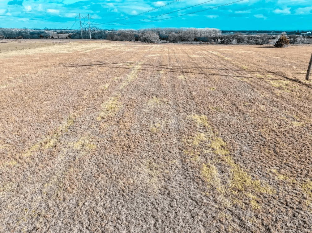 15+- Acre Butler County Retreat: 12556 SW Hopkins Switch Rd, Augusta, KS 67010 photo 5