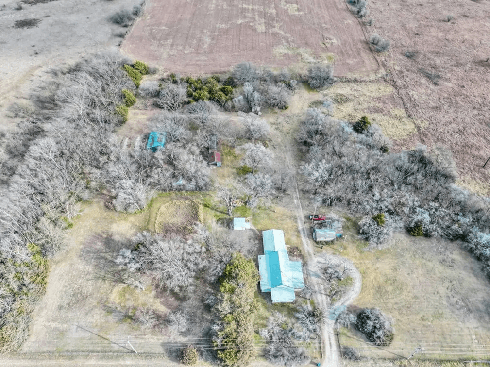 15+- Acre Butler County Retreat: 12556 SW Hopkins Switch Rd, Augusta, KS 67010 photo 8