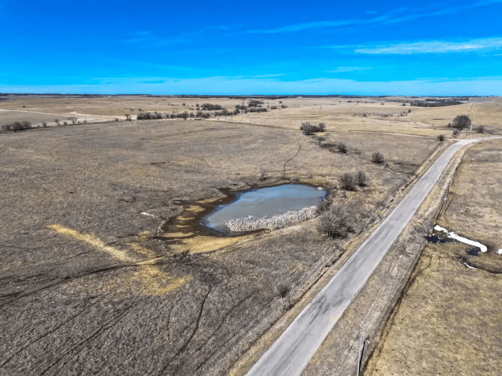 80+- Acres Cowley County, Kansas Flint Hills Pasture Between Cambridge and Latham photo 4